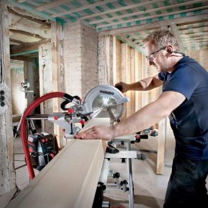 Metabo Kappsäge KGS 305 M (1600 W, Säge mit Zugfunktion) 619305000