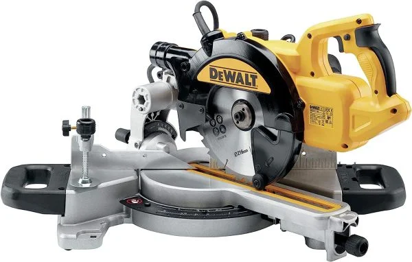 DeWalt Paneelsäge (1,400 Watt, 216 mm Sägeblatt-ø) DWS774
