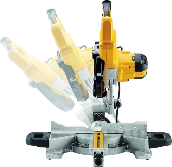 DeWalt Paneelsäge (1,400 Watt, 216 mm Sägeblatt-ø) DWS774
