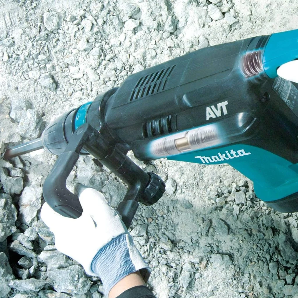 Makita HM1213C