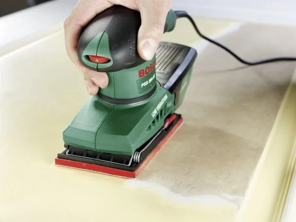 Bosch Schleifmaschine PSS 250 AE