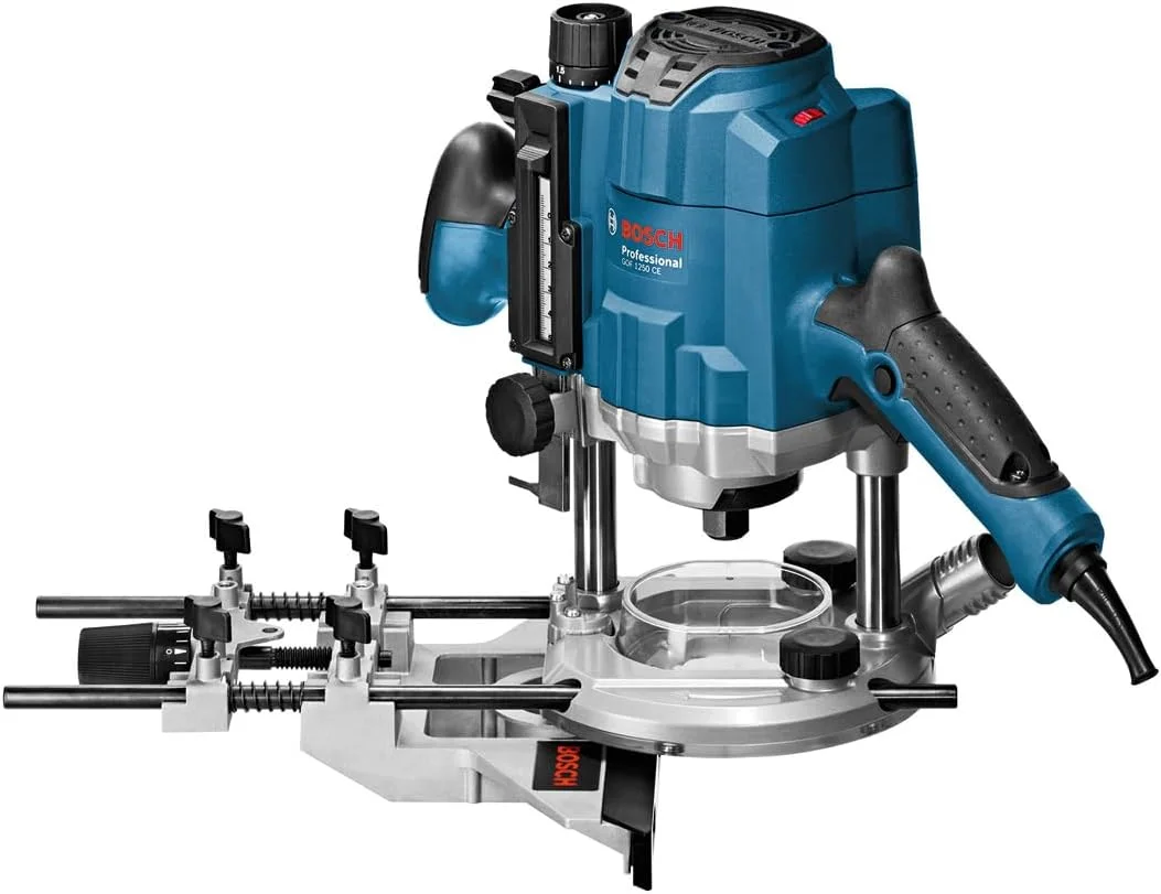Bosch Professional Oberfräse GOF 1250 CE