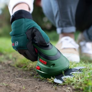 Bosch Akku Grasscheren Set Isio