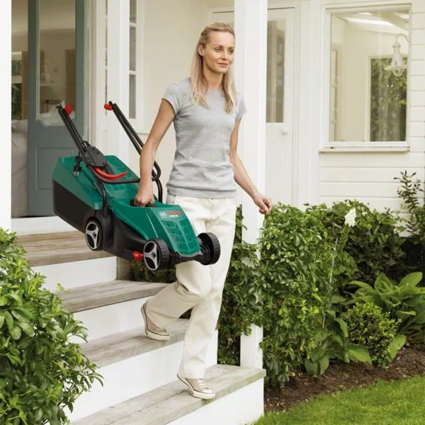 Bosch Home and Garden Rasenmäher Rotak 32