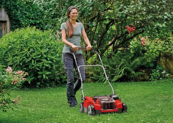 Einhell Akku-Vertikutierer-Lüfter GE-SC 36/35