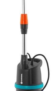 Gardena Regenfasspumpe 4000/1 mit Kabel: Tauchdruckpumpe mit integriertem Filter, Fördermenge 4000 l/h, Regulierventil zur Einstellung der Wasserenge (1762-20)