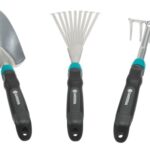 Gardena Comfort Kleingeräte-Set: ideales Set für Blumenbeet und Balkon bestehend aus Blumenkelle, Kleinbesen und Blumenrechen (8964-60)