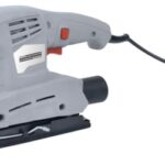 Brüder Mannesmann Schwingschleifer 150 W, mit Staubabsaugung, kompakter Bauform, 90 × 187 mm Schleifplatte, vielseitig für Holz und Möbel, DIY-geeignet, 1 Stück, ohne Schleifpapier | M12330