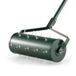 SOARS Rasenlüfter Walze, Rasenbelüfter mit 3,5cm Nägeln & Stiel, Handvertikutierer befüllbar, Gartenwalze, Handwalze aus hochwertigem Metall, ideal für die Rasenpflege (44cm Breite, 27 Nägel)