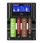 XTAR L4 Pro Ladegerät für AA AAA Batterien - Schnellladegerät Kompatibel mit NI-MH & Li-Ionen Akkus - Intelligentes Ladegerät mit Überladungsschutz für 1.2V & 1.5V Batterien