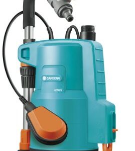 Gardena Regenfasspumpe Classic 4000/2: Tauchpumpe mit Trockenlaufsicherung, bis zu 4000 l/h Fördermenge, stromsparend, kurze Ansaugzeiten, integrierter Filter, 2-stufiges Pumplaufwerk (1740-20)