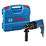 Bosch Professional Bohrhammer GBH 2-26 (Leistung 830 Watt, SDS-Plus Werkzeugaufnahme, inkl. Tiefenanschlag, Zusatzhandgriff, Maschinentuch, Handwerkoffer)