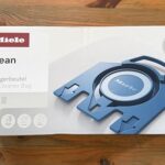 Miele Original Zubehör - Hygiene XXL-Pack GN HyClean 30 / Passend für den Classic C1 / Maximale Lufthygiene / 16 Staubsauger / 4 Motorschutzfilter / 1 HEPA Filter (11798520)