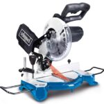 Scheppach Kappsäge HM80L mit Laser | Schnitthöhe 60mm | Schnittbreite 120mm | 1500W | Sägeblatt-Ø 210mm 24Z | beidseitig schwenkbarer Sägekopf | Gehrungssäge | Werkstückauflage & Spanner (HM80L 2024)