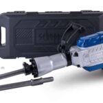 Scheppach AB1900 Abbruchhammer 60J Schlagkraft | Schlagzahl 2000 bpm | 1900 W, 390 mm inkl. Spitz- und Flachmeißel und Transportbox, Kabelgebunden