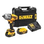 DEWALT XR Akku-Schlagschrauber DCF900P2T (18V, ½ Zoll Außenvierkant-Aufnahme mit Spreng- bzw. HOG-Ring, 1.396 Nm Anzugsmoment & 1.898 Nm Lösemoment, inkl. 2x 5.0Ah Akkus, Ladegerät & T-STAK Box)