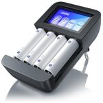 CSL - Universal Akku Ladegerät - Typ AA oder AAA NiMH - Mikroprozessorgesteuertes Laden - 4X Ladeschächte - einfache Handhabung - LCD-Display - schwarz
