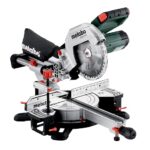 metabo Kapp- und Gehrungssäge KGS 216 M – 613216000 – Mit Precision Cut Line, 216 mm Sägeblatt und Zugfunktion – 2 m Kabellänge