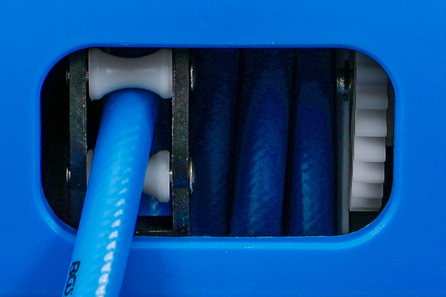 BGS 3297 | Druckluftschlauch mit Aufroller | automatisch | 10 m + 1,5 m Zuleitung | 180° schenkbar | inkl. Montagehalter | Schlauchaufroller | Druckluftschlauchtrommel – Bild 5