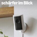 Ring Innenkamera Plus (Indoor Camera Plus, neueste Generation) | Sicherheitskamera mit Netzstecker | Retinal 2K, 4x-Zoom, manuelle Objektivabdeckung | 30 Tage Gratiszeitraum für Ring-Abonnement