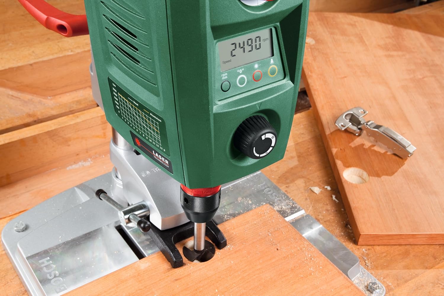 Bosch Tischbohrmaschine PBD 40 (710 W, Max. Bohr-Ø in Stahl/Holz: 13 mm/40 mm, Bohrhub 90mm, im Karton) – Bild 5