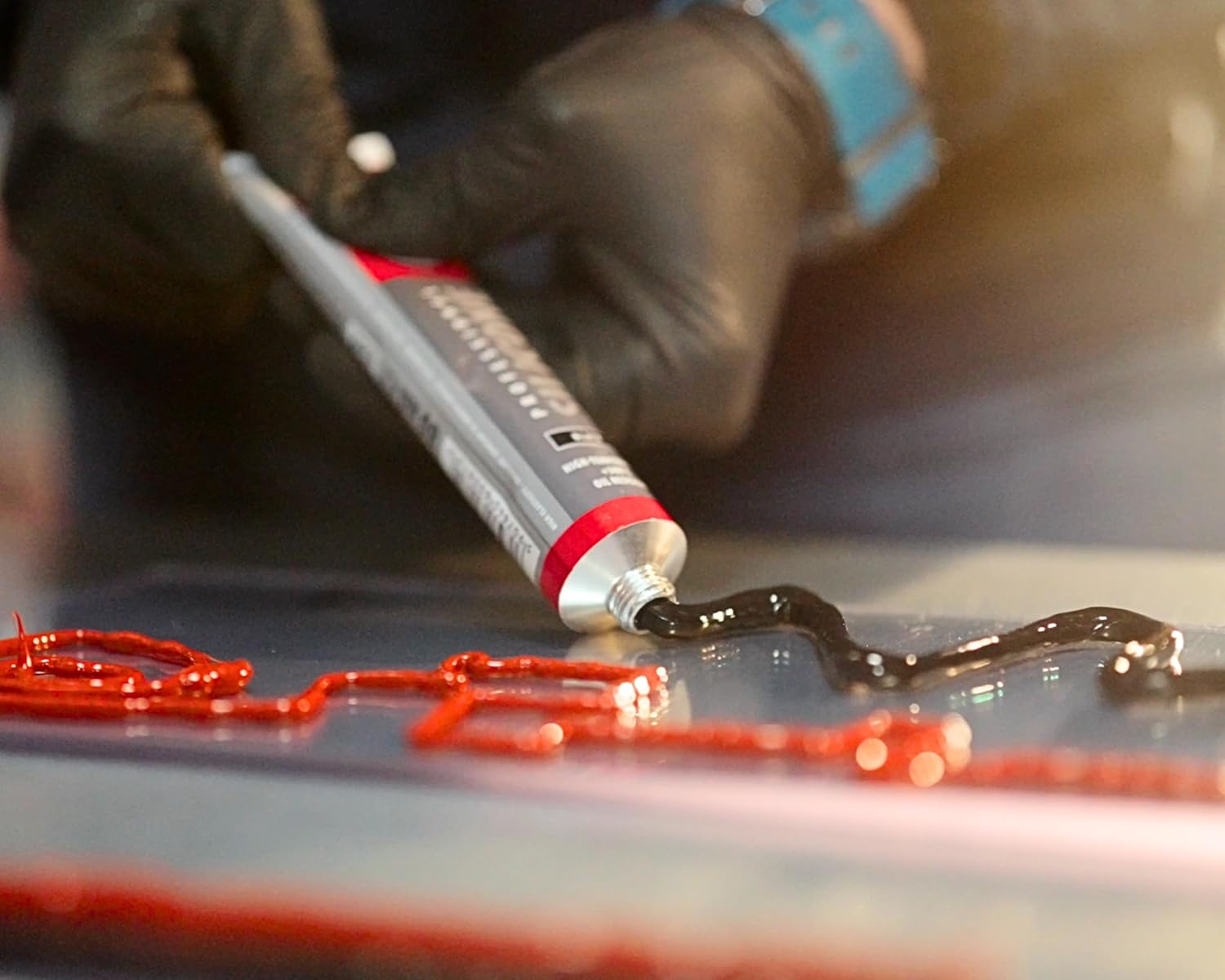 Hochtemperatur Silikon schwarz | Dauerelastische Versiegelung für Temperaturen von -65°C bis +380° | Für Bauwesen, KFZ und Industrie | Beständig gegen Öle, Benzin und Fette | 80ml Tube – Bild 4