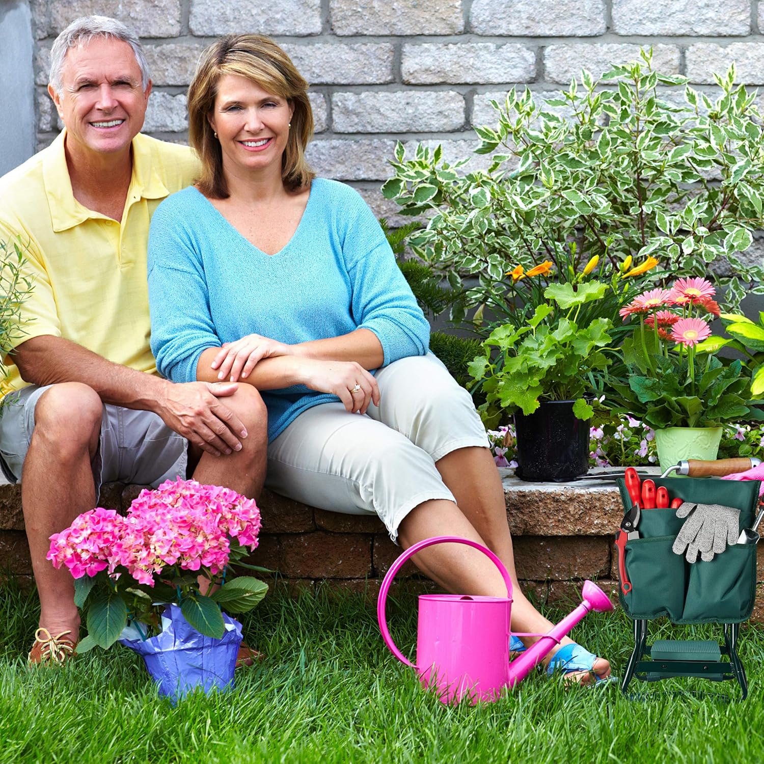 Relaxdays, grün Kniebank, weiches Kniekissen, 2 Taschen, klappbar, Kniehilfe Gartenarbeit, bis 150 kg, HBT 50x60x27,5cm, EVA, Gartenbank – Bild 3