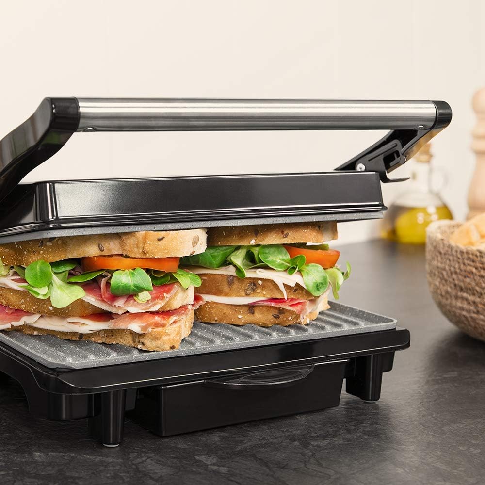 Cecotec Elektrischer Kontaktgrill und Sandwichmaker Rock'nGrill Rapid. 1500 W, Grillfläche 24,5 x 17,3 cm, RockStone-Beschichtung, anpassbare obere Platte, Fettauffangschale. – Bild 3