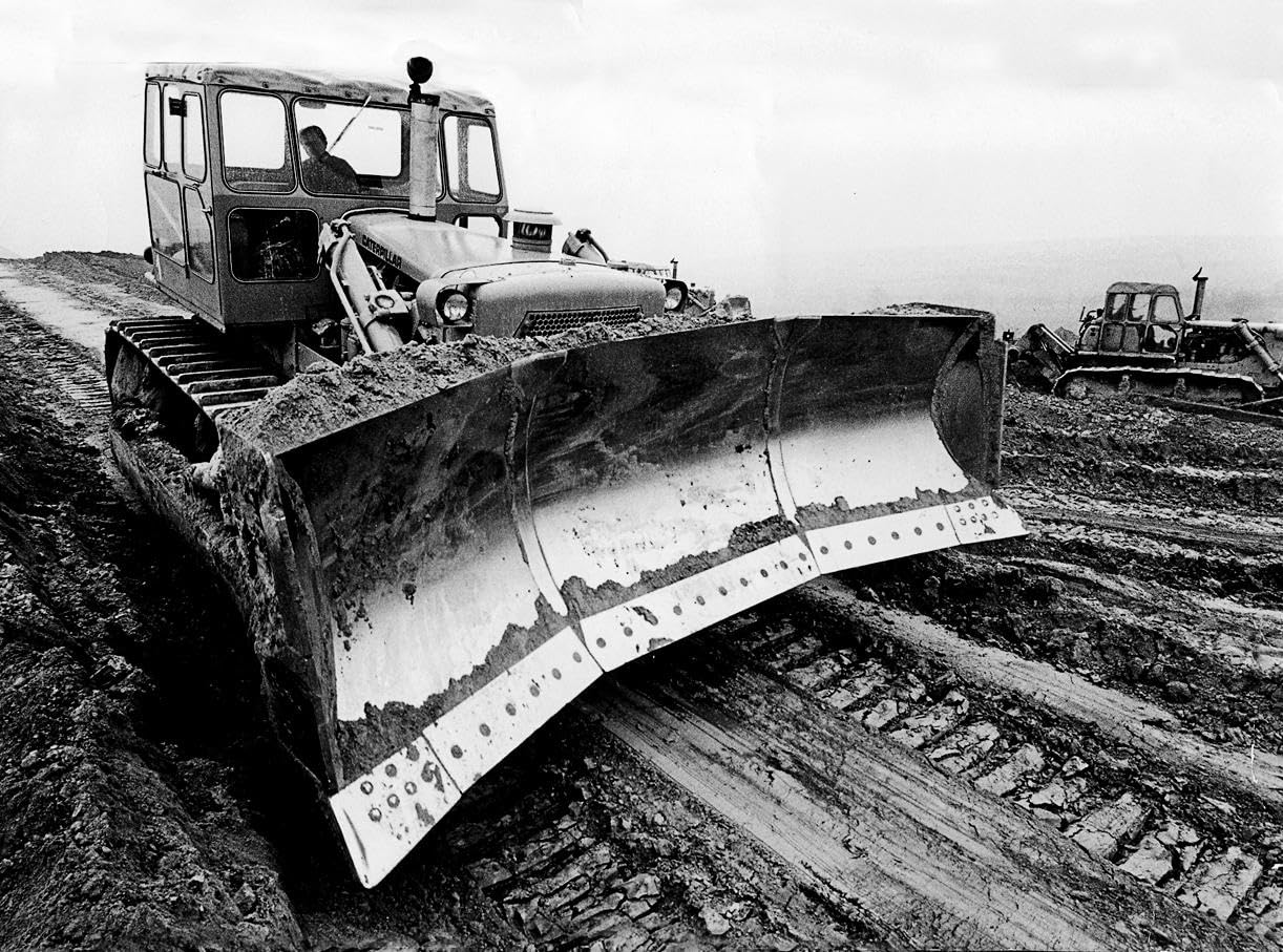 Jahrbuch Baumaschinen 2026 – Bild 4