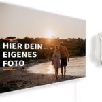 Könighaus Eigenes Bild & Foto Infrarot Heizung mit TÜV SÜD & 5 Jahren Garantie - Made in Germany (Lade DEIN eigenes Motiv hoch und mach dir ein Einzelstück) (800W-Weißer Rahmen) - inkl. Thermostat
