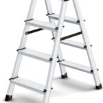 SONGMICS Leiter, Trittleiter, Aluleiter mit 4 rutschfesten Stufen, klappbar, Stehleiter, Mehrzweckleiter, bis 150 kg belastbar, Silbergrau-tintenschwarz GLT014E01