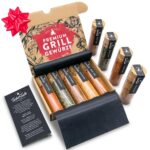 TIMBER TASTE® Gewürze Geschenkset Geschenke für Männer - Grillgewürze Geschenkset mit 5 premium BBQ Gewürze Rubs & Marinaden | Ostergeschenke Erwachsene | Ostergeschenk Mann ideal zum Grillen