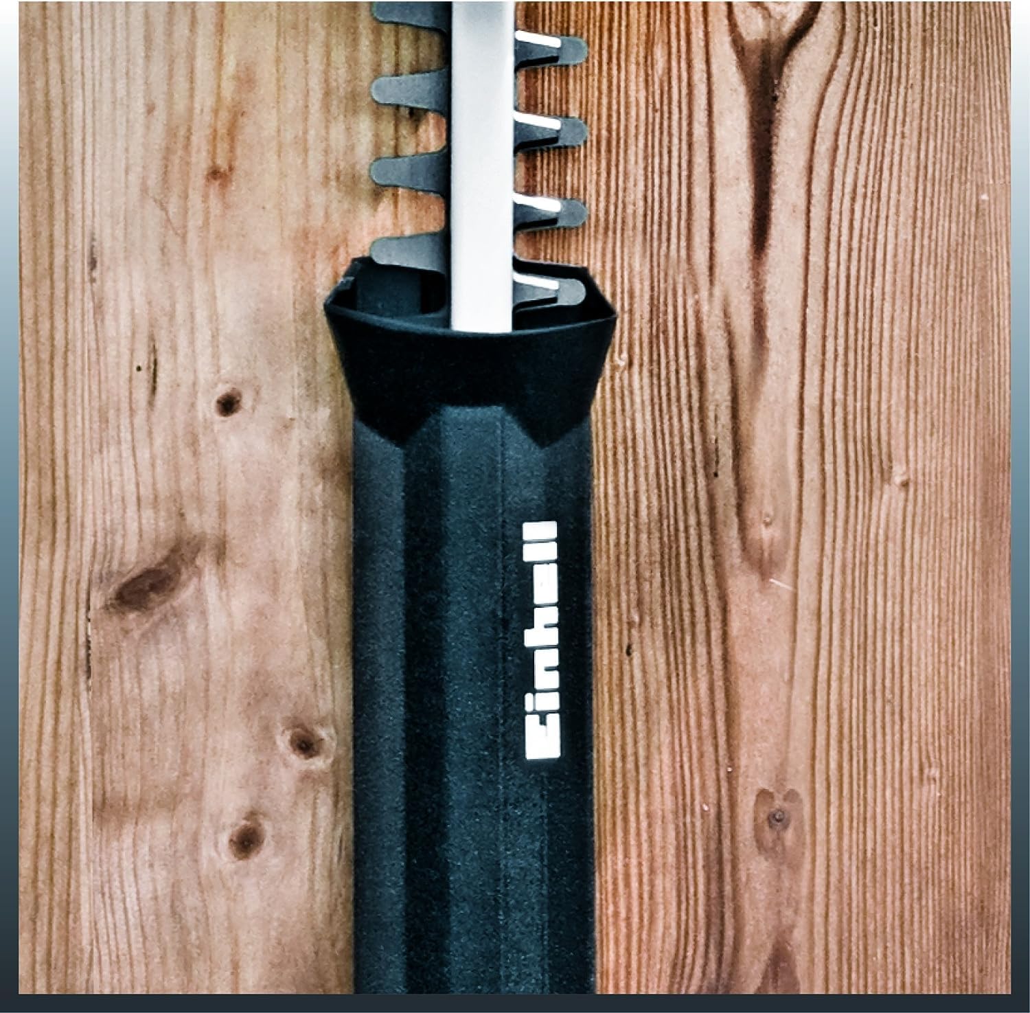 Einhell Elektro-Heckenschere GC-EH 4550 (geringes Gewicht, Messer aus lasergeschnittenem und diamantgeschliffenem Stahl, inkl. Alu-Messerabdeckung) – Bild 3