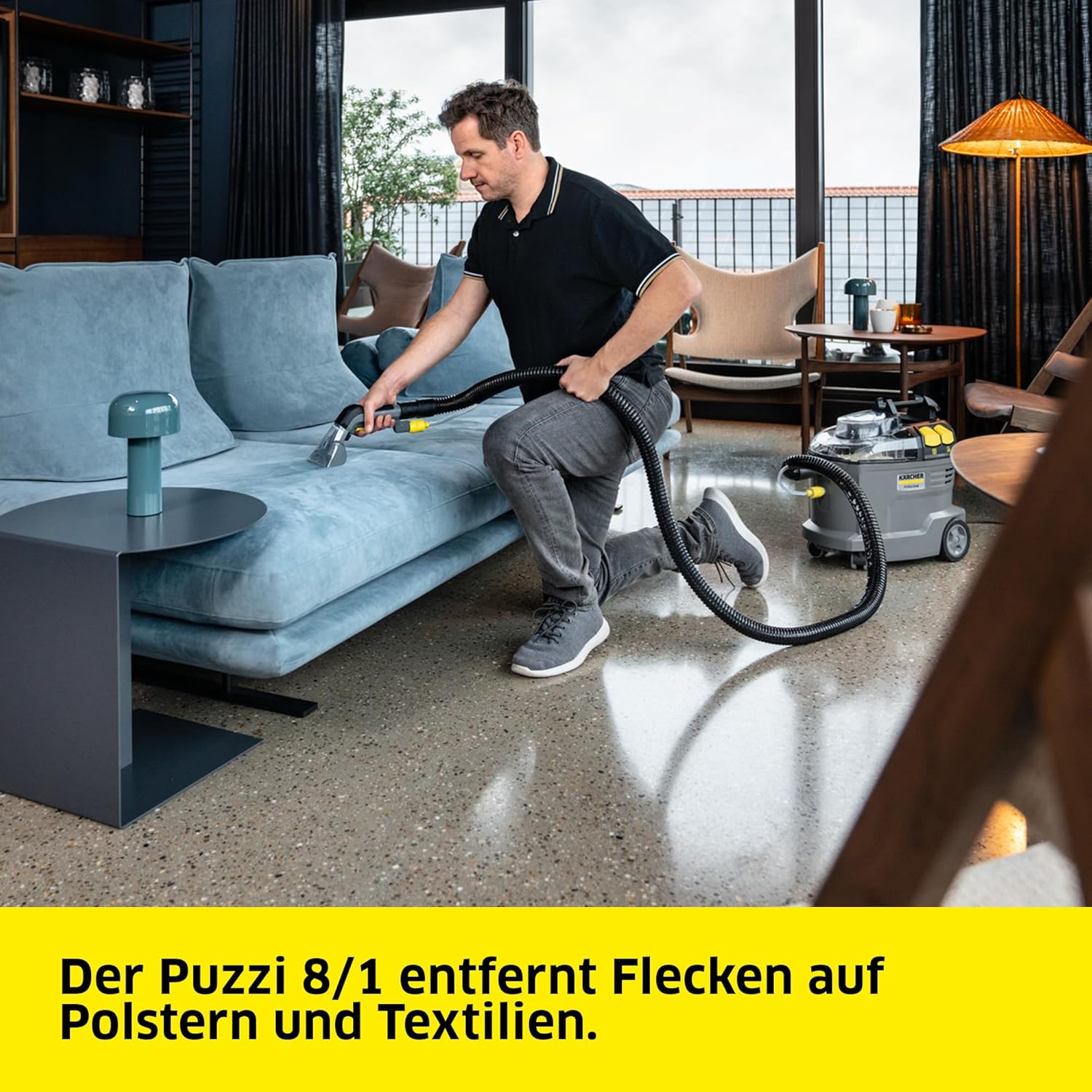 Kärcher Waschsauger Puzzi 8/1, leistungsstark, für die Reinigung von Polstern, Fleckentfernung auf textilen Flächen, inkl. ergonomischer, kurzer Polsterdüse, Schwarz – Bild 2
