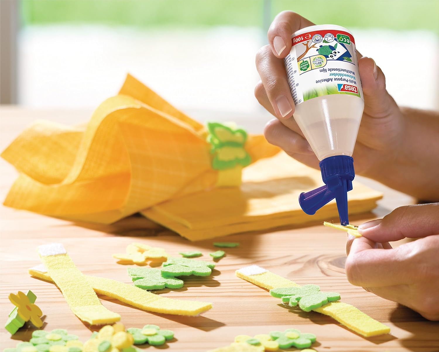 tesa Vielzweckkleber, 100g Flasche – Bild 2