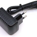 Ladegerät passend für Gardena AccuCut Li (9850, 9851, 9852), ersetzt 09850-00.610.00 (nicht ClassicCut, ComfortCut, USB-C-Anschluss) inkl. mungoo Displayputztuch