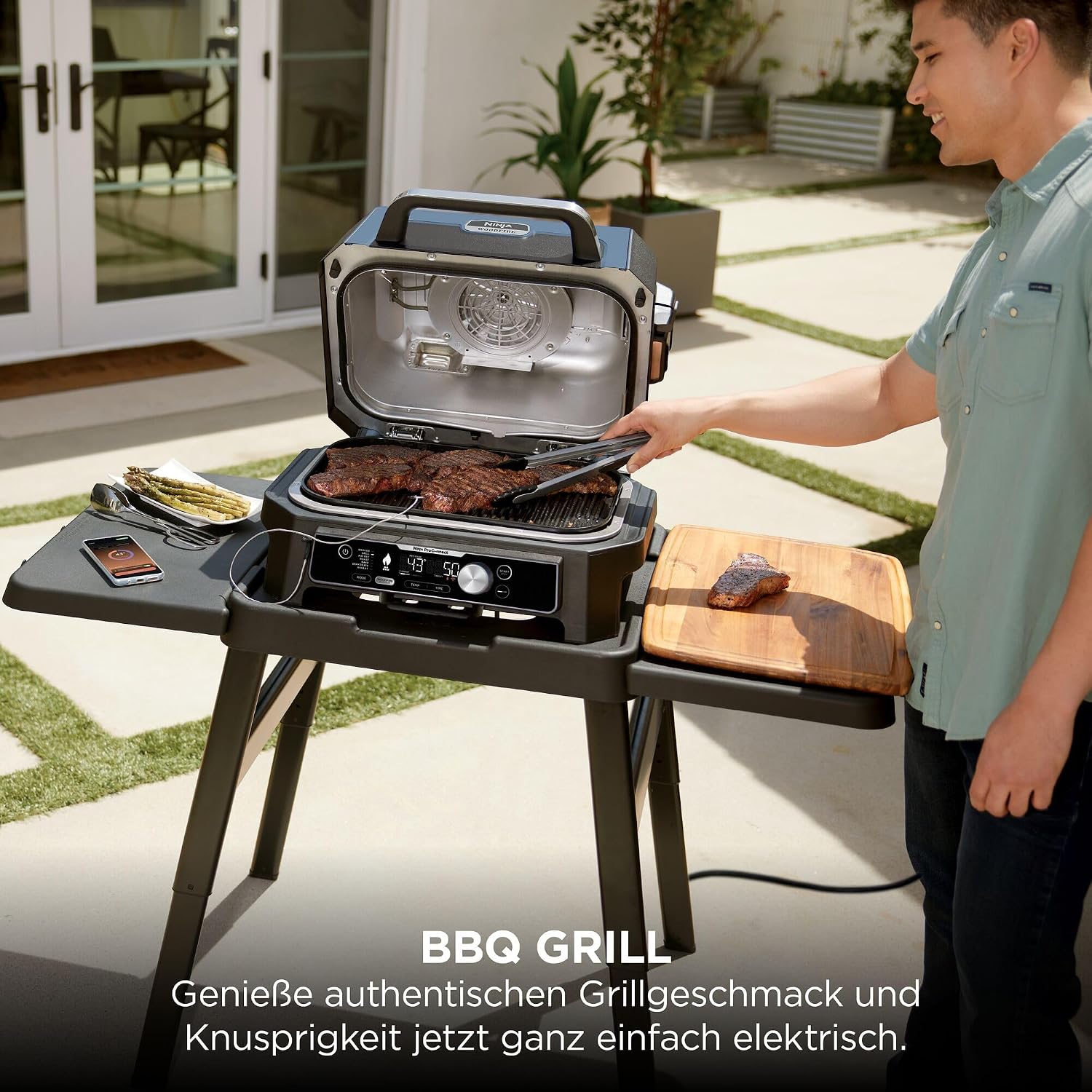 Ninja Woodfire Pro Connect XL Elektrischer BBQ Smoker Grill, App-Steuerung, digitaler Temperaturfühler, Rippenrost, Deckel, großer 7-in-1 Outdoor Grill & Heißluftfritteuse, blau & schwarz OG901EUAMZ 2 Ninja Woodfire Pro Connect XL Elektrischer BBQ Smoker Grill, App-Steuerung, digitaler Temperaturfühler, Rippenrost, Deckel, großer 7-in-1 Outdoor Grill & Heißluftfritteuse, blau & schwarz OG901EUAMZ – Bild 2