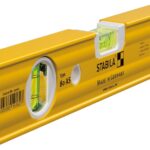 STABILA Wasserwaage Type 80 AS, 30 cm, verstärktes Alu-Profil, 1 Horizontal-1 Vertikal-Libelle, integrierte Rutsch-Stopper, Made in Germany