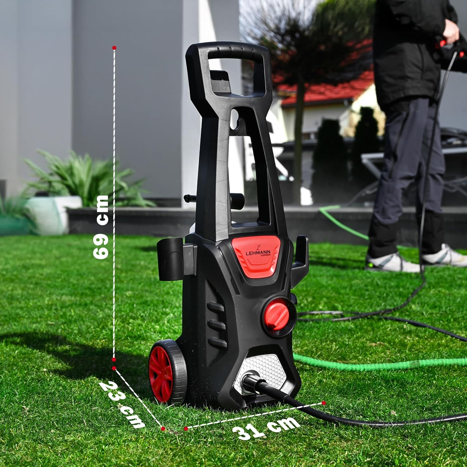 LEHMANN Jukon Hochdruckreiniger, 1600 W, 480 l/h Fördermenge, mit 5m Hochdruckschlauch, Pistole, Lanzen und eine Schaumlanze, Flächenreiniger mit 130 bar Druck für Haus, Garten und Auto 3 LEHMANN Jukon Hochdruckreiniger, 1600 W, 480 l/h Fördermenge, mit 5m Hochdruckschlauch, Pistole, Lanzen und eine Schaumlanze, Flächenreiniger mit 130 bar Druck für Haus, Garten und Auto – Bild 3