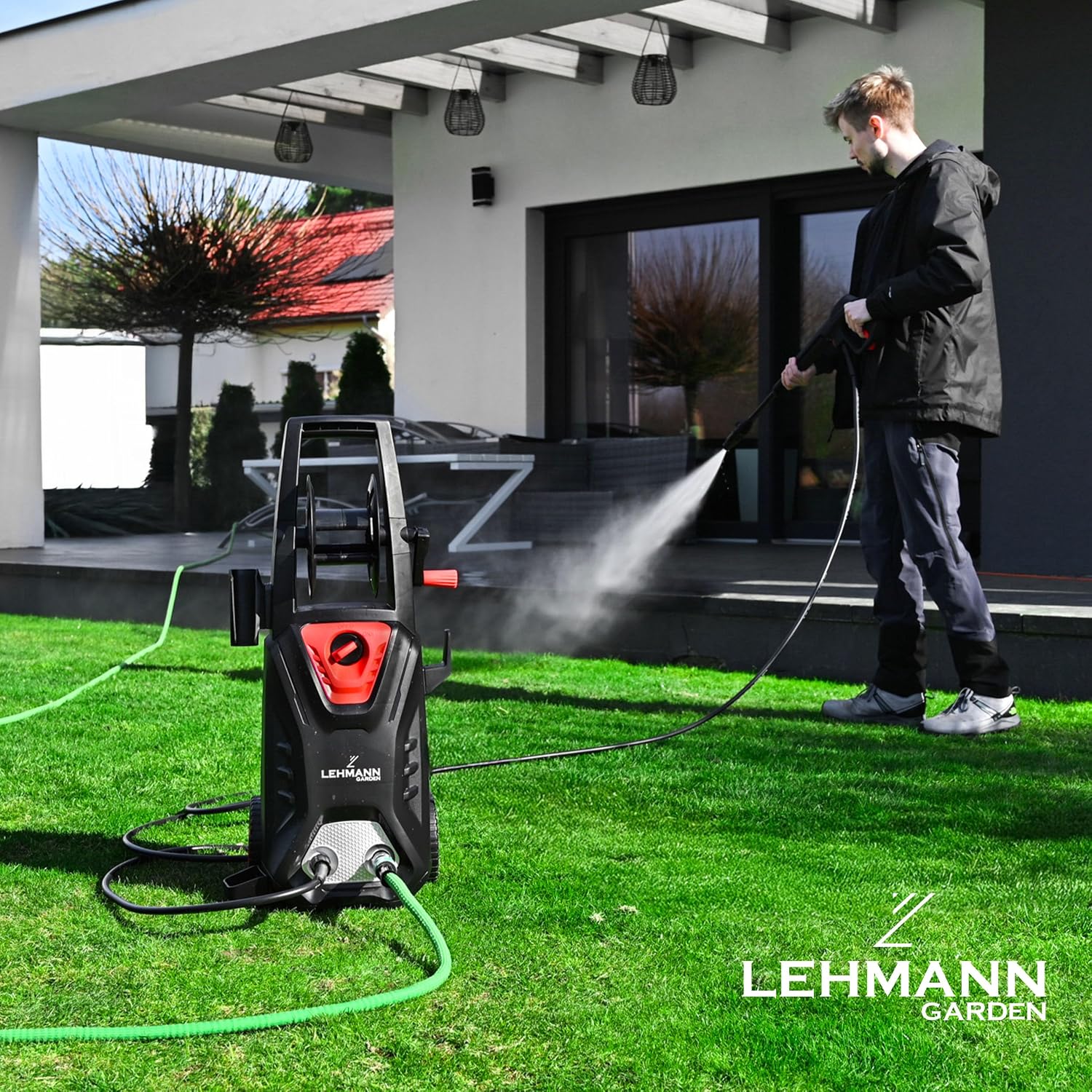 LEHMANN Hudson Hochdruckreiniger mit Aluminiumpumpe, 1800 W, max. 220 bar Druck, 450 l/h Fördermenge, Zubehör - Terrassenbürste, Schaumsprüher, Felgenbürste, Ideal als Auto Hochdruckreiniger 2 LEHMANN Hudson Hochdruckreiniger mit Aluminiumpumpe, 1800 W, max. 220 bar Druck, 450 l/h Fördermenge, Zubehör - Terrassenbürste, Schaumsprüher, Felgenbürste, Ideal als Auto Hochdruckreiniger – Bild 2